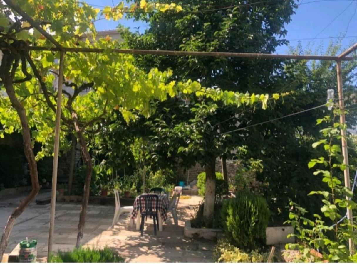 Miziriguesthouse Gjirokastër Dış mekan fotoğraf